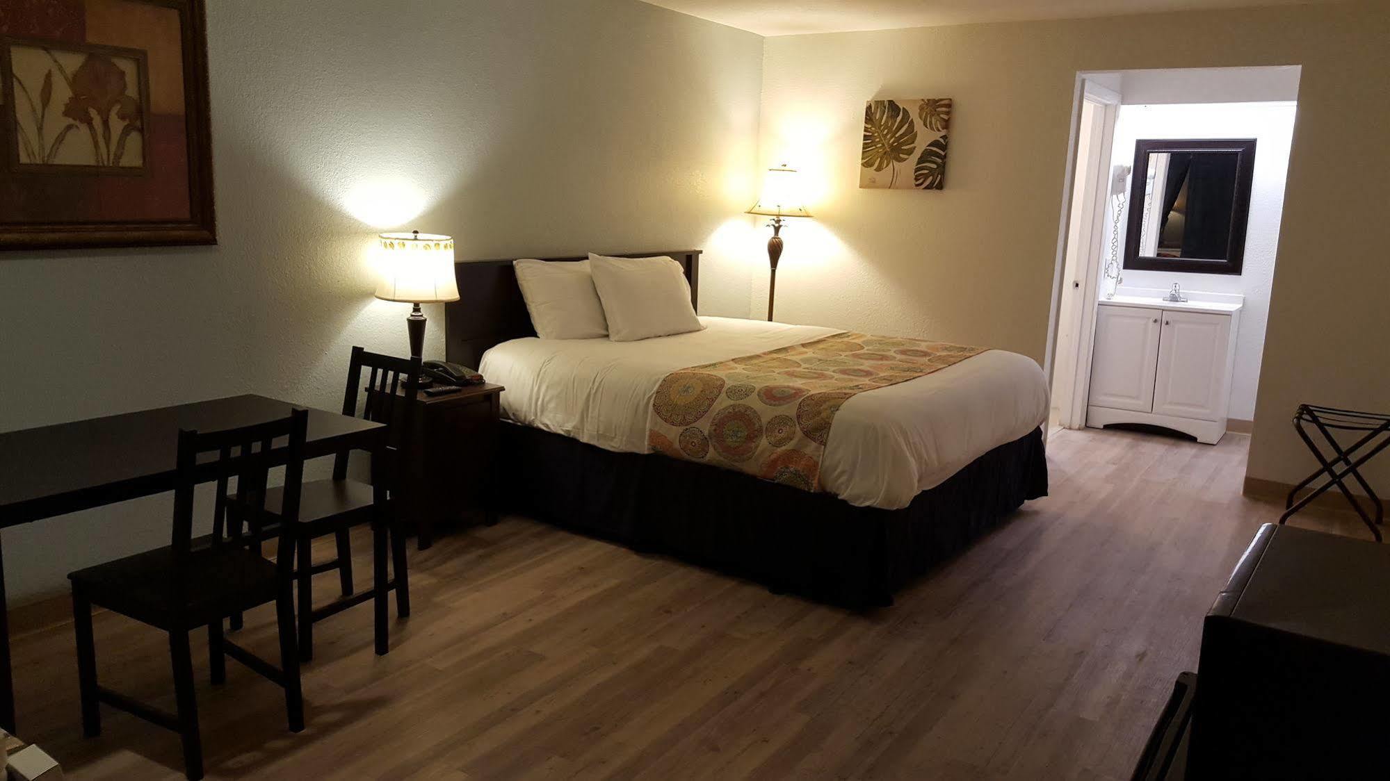 Tricove Inn & Suites Τζάκσονβιλ Εξωτερικό φωτογραφία